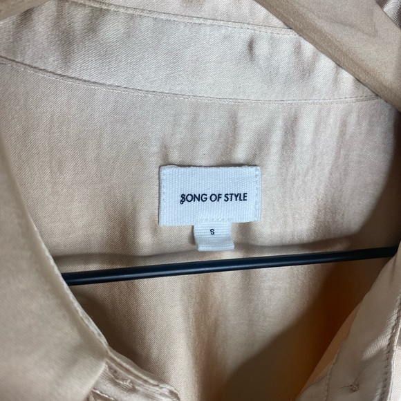 REVOLVE Song of Style Marta Long Sleeve Satin Dress / Champagne / Size Small - Picture 8 of 10